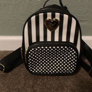 Betsey Johnson small back pack